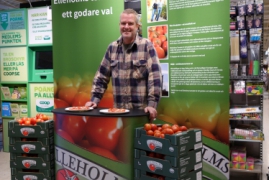 Rollup Media Screen 2 Expand och Mässbord Budget Kurvad