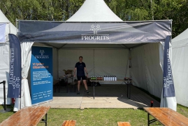 Beachflaggor och rollups